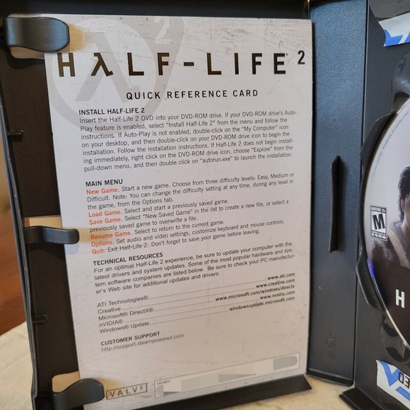 Originally Half Life 2 PC Game - Picture 4 of 8